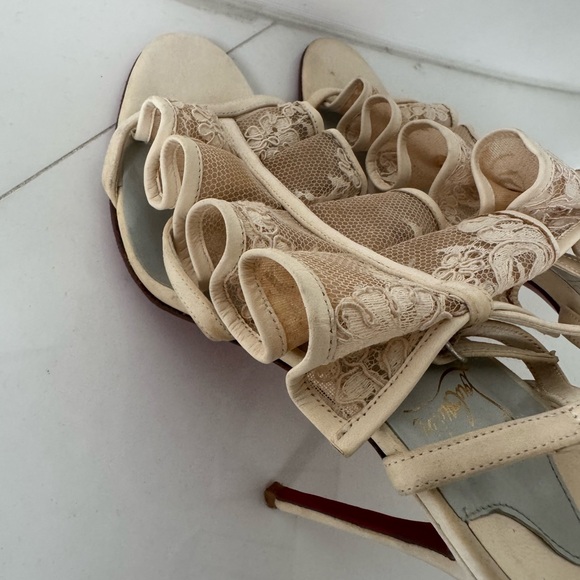 Christian Louboutin Cream Lace Women Sandals size 39 - Picture 6 of 10